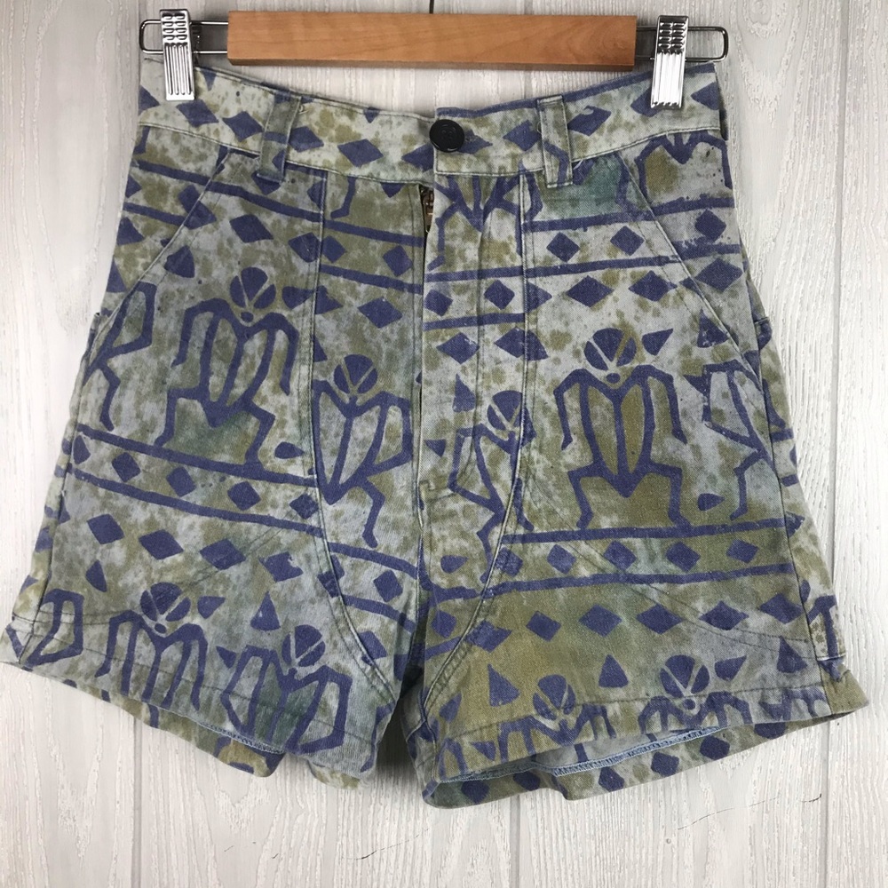 NWOT Vintage Handmade high rise tribal print green shorts new old stock